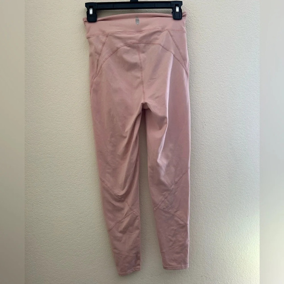 Free People Movement High Rise Bar Leggings Front Tie in Rose Pink Size Small - Picture 3 of 9